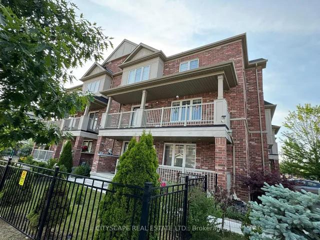 49 Golden Springs Dr