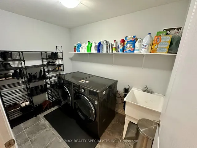 Additional image 18 of 313 Gooding Cres