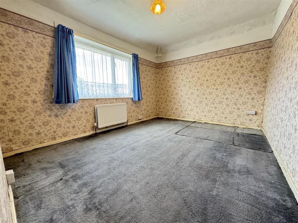 Additional image 16 of Gainsborough Crescent, Great Barr, Birmingham