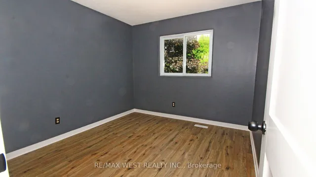 Additional image 10 of 148 Fanshawe Dr