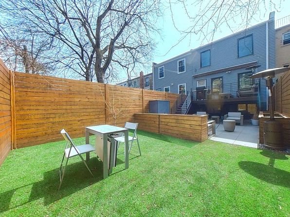 427 Pulaski St, Brooklyn, NY 11221