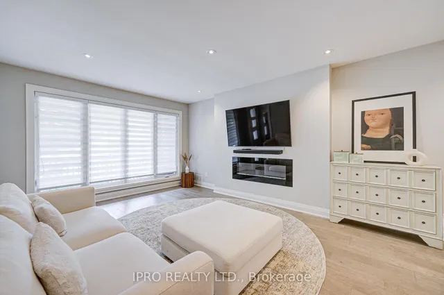 Additional image 6 of 6 Cardigan Rd