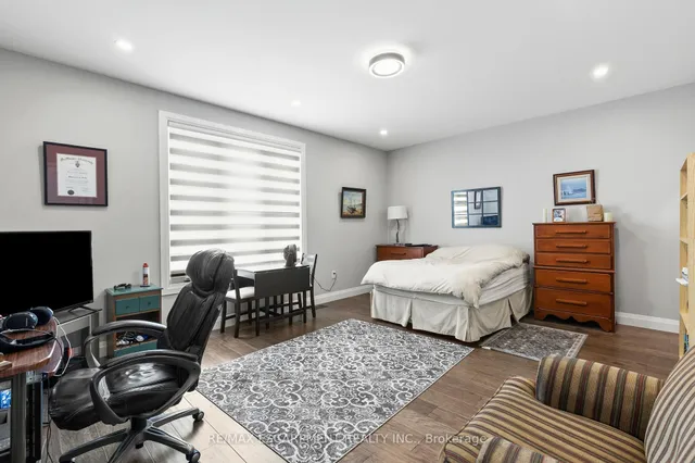 Additional image 3 of 87 Owen Pl