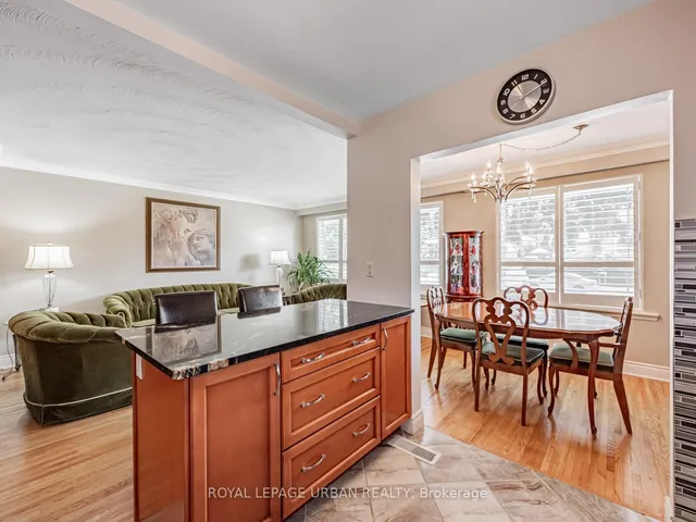 Additional image 25 of 16 Mozart Ave