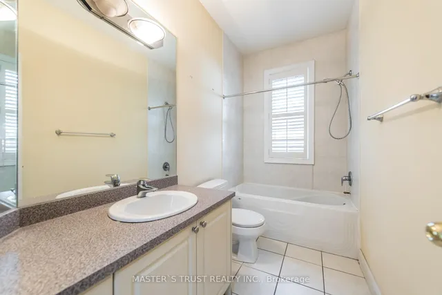 Additional image 26 of 242 Empress Ave