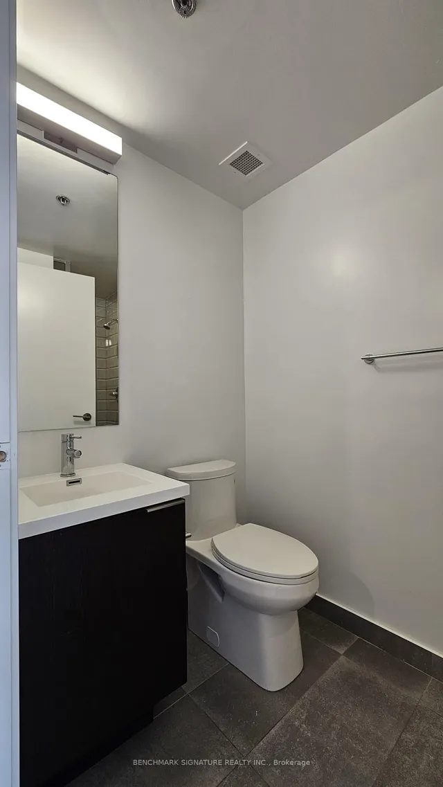 Additional image 9 of 203 College St Unit 2702