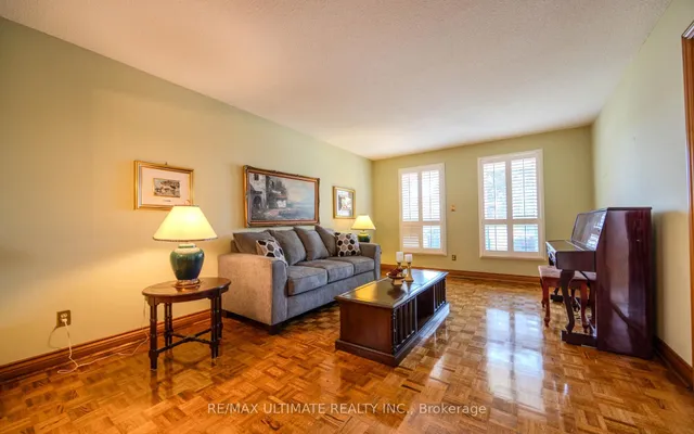 Additional image 9 of 7 Marker Crt