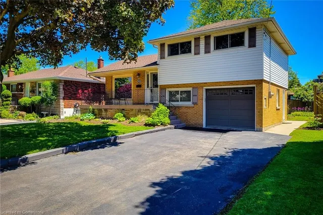 Additional image 33 of 35 Cloke Crt