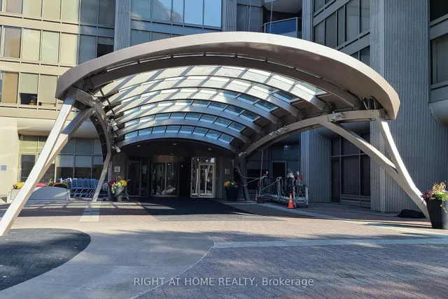 Additional image 4 of 2045 Lake Shore Blvd Unit 507