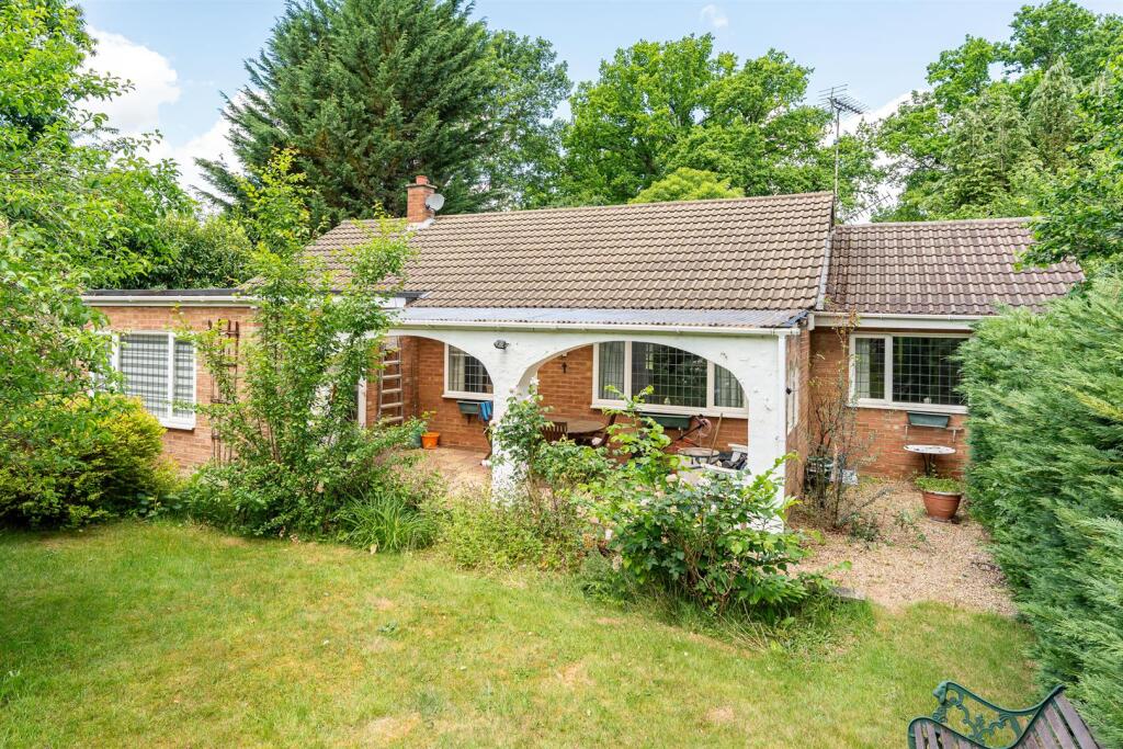 Additional image 18 of Broom Hill, Welwyn