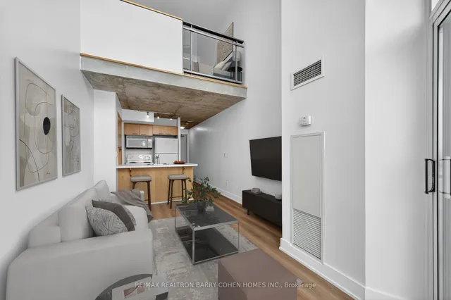 Additional image 10 of 255 Richmond St Unit 814