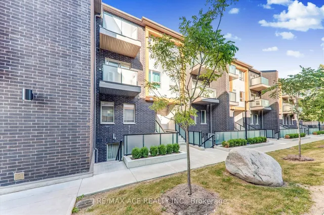 Additional image 4 of 2789 Eglinton Ave Unit 431