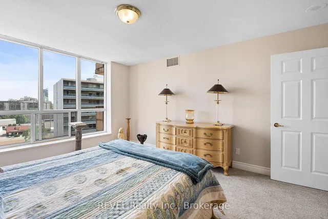 Additional image 20 of 442 Maple Ave Unit 905