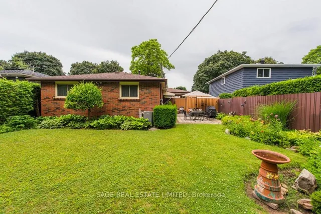 Additional image 45 of 529 Kenmarr Cres