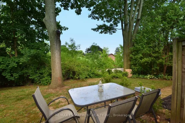 Additional image 45 of 459 Woodview Rd Unit 4