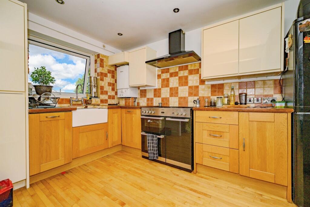 Additional image 9 of Hewitt Close, Wheathampstead, St. Albans