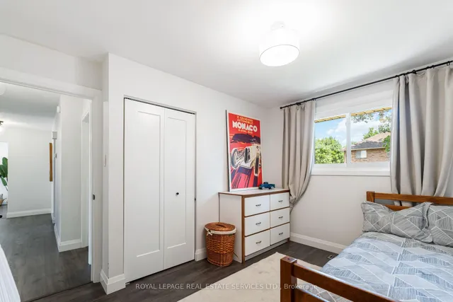 Additional image 18 of 11 Ashwood Crt