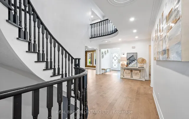 Additional image 9 of 4231 Highgate Cres