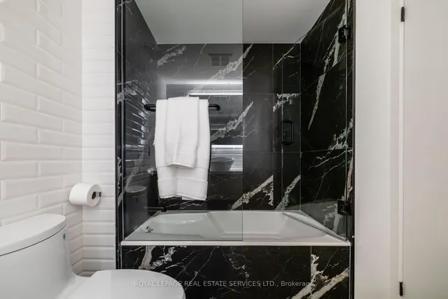 Additional image 20 of 1 Palace Pier Crt Unit 1203