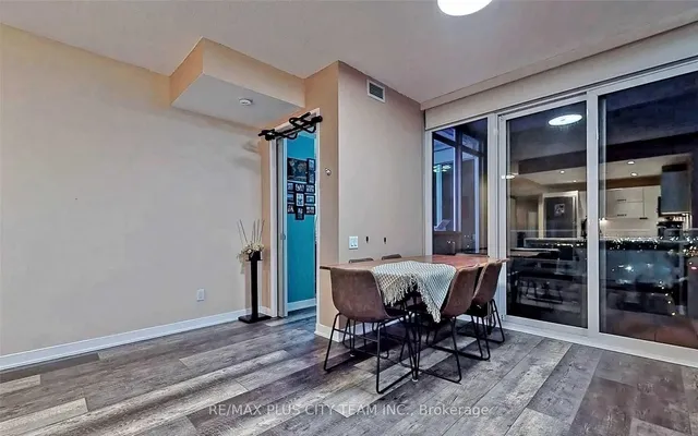 Additional image 16 of 88 Park Lawn Rd Unit 2316