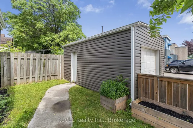 Additional image 34 of 25 Land St