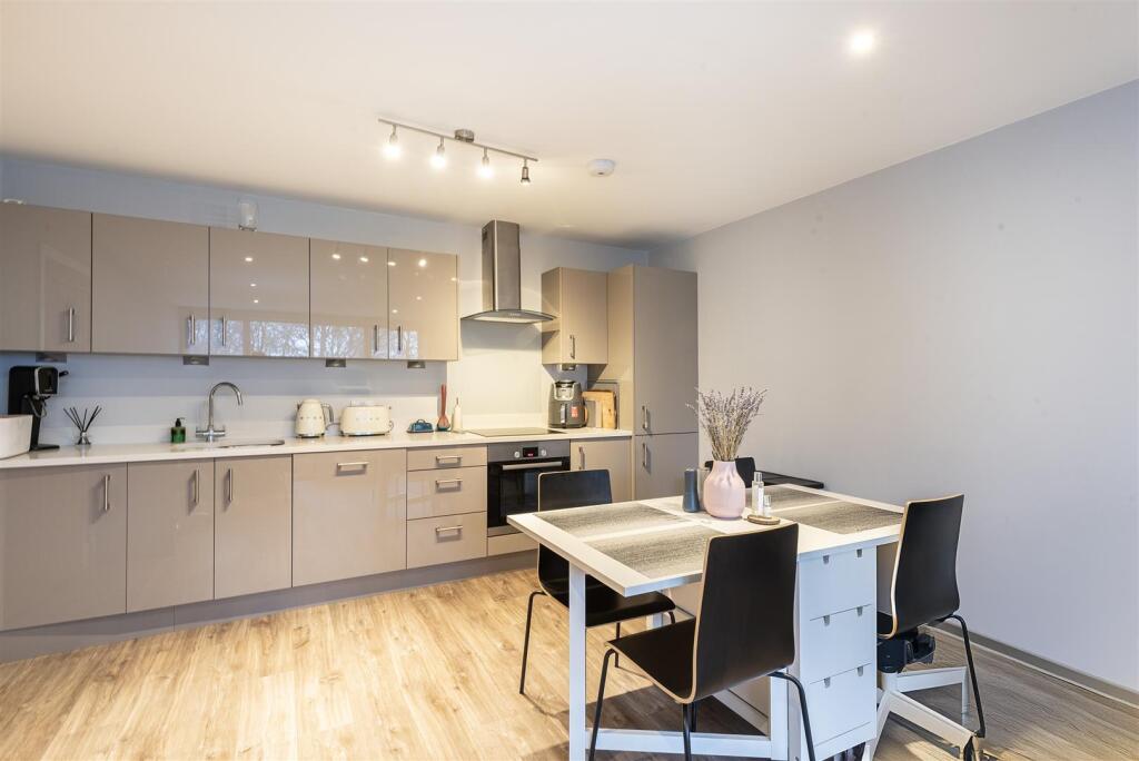 Additional image 8 of Sandridge Park, Porters Wood, St Albans