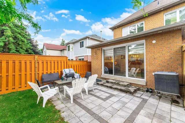 Additional image 37 of 33 Asterwind Cres