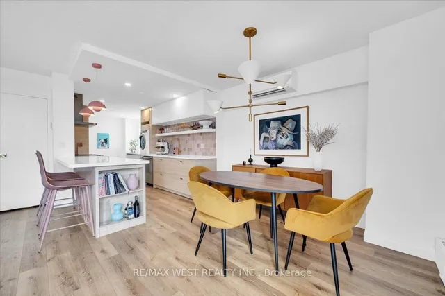 Additional image 12 of 35 Ormskirk Ave Unit 501