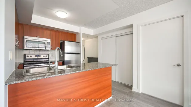 Additional image 18 of 5740 Yonge St Unit 501