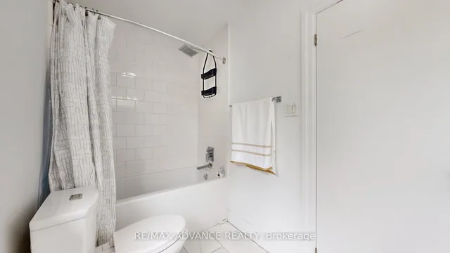 Additional image 35 of 9 carluke Cres