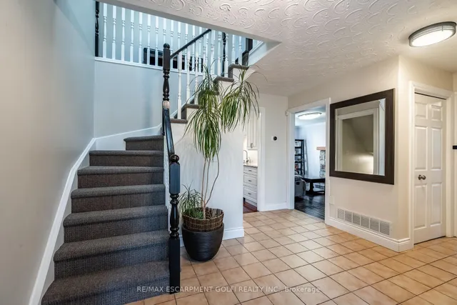 房产图片 6 - 41 Hearthside Cres