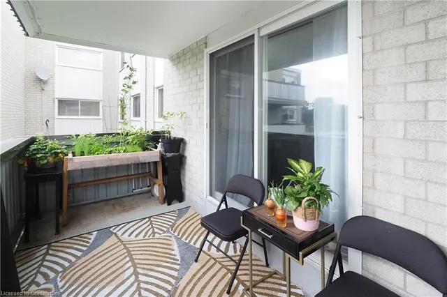 Additional image 34 of 6 Walton Ave Unit 206