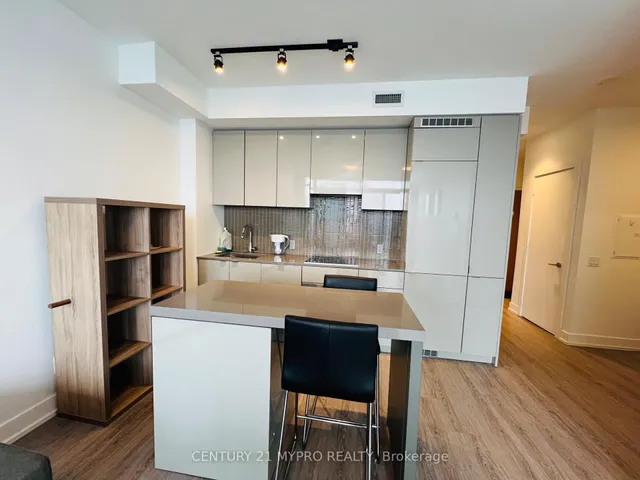 Additional image 13 of 7 Grenville St Unit 5809