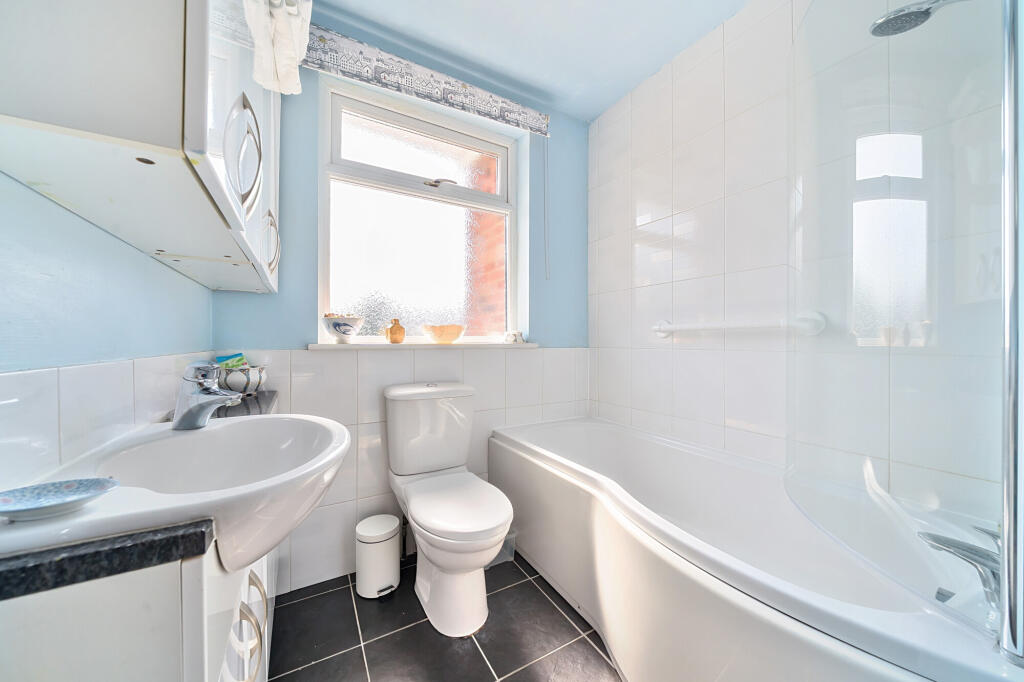 Additional image 8 of Church Green, Harpenden, AL5