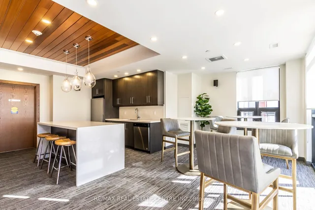 房产图片 39 - 340 Plains Rd 单元 611