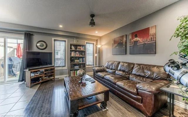 Additional image 22 of 42 Eliza Ave