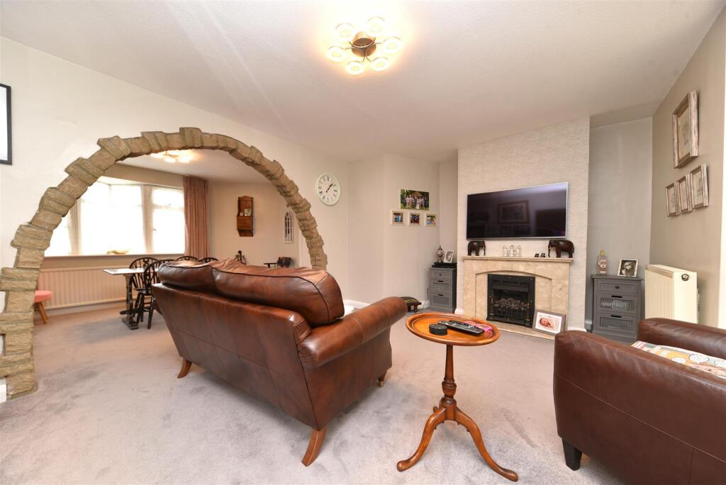 Additional image 13 of Westland Drive, Brookmans Park, Hatfield