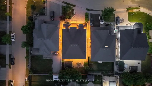 Additional image 7 of 6 Islington Dr