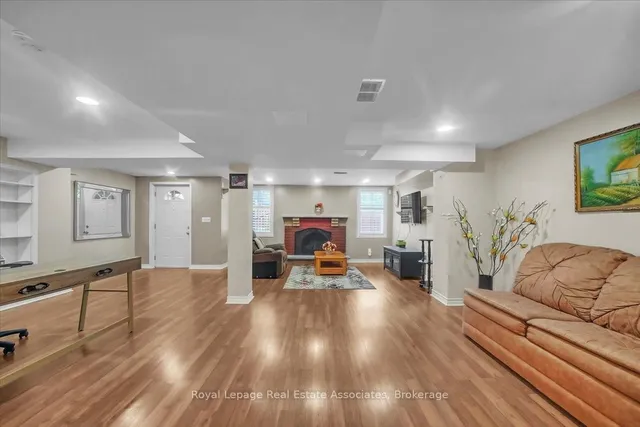 Additional image 28 of 3 Stoneledge Circ