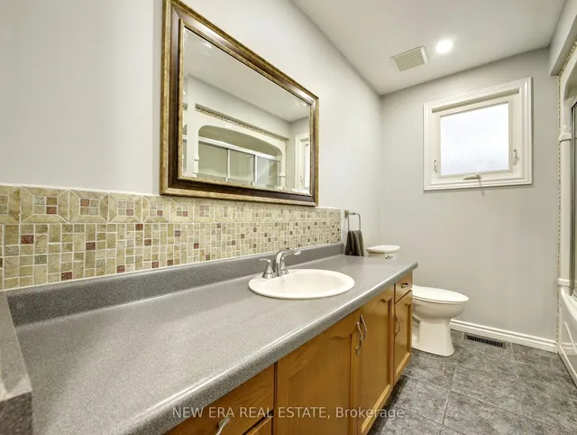 Additional image 23 of 607 Eaglewood Dr