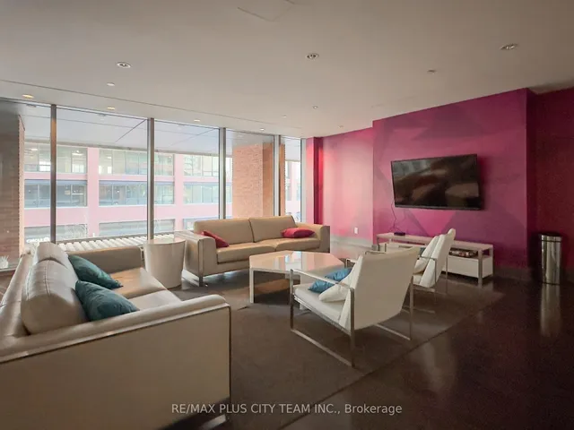 Additional image 36 of 150 East Liberty St Unit 514