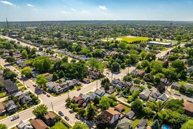 房产图片 50 - 505 Queensdale Ave