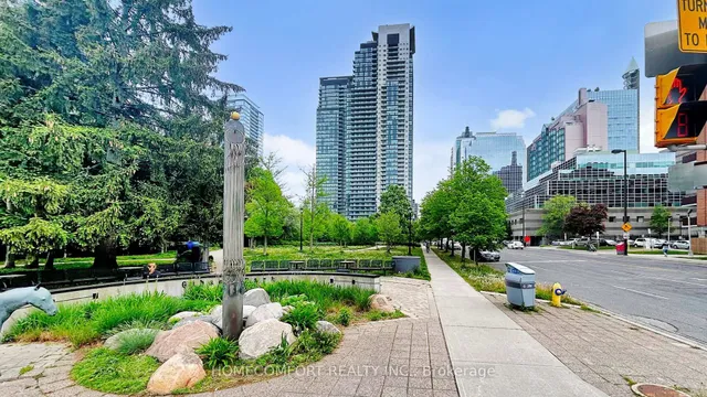 5162 Yonge St Unit 2909