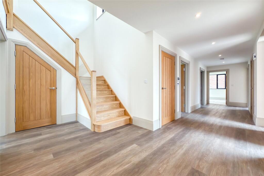 Additional image 5 of Sherlocks End House, Kennel Lane, Kinsbourne Green, Harpenden, Hertfordshire, AL5