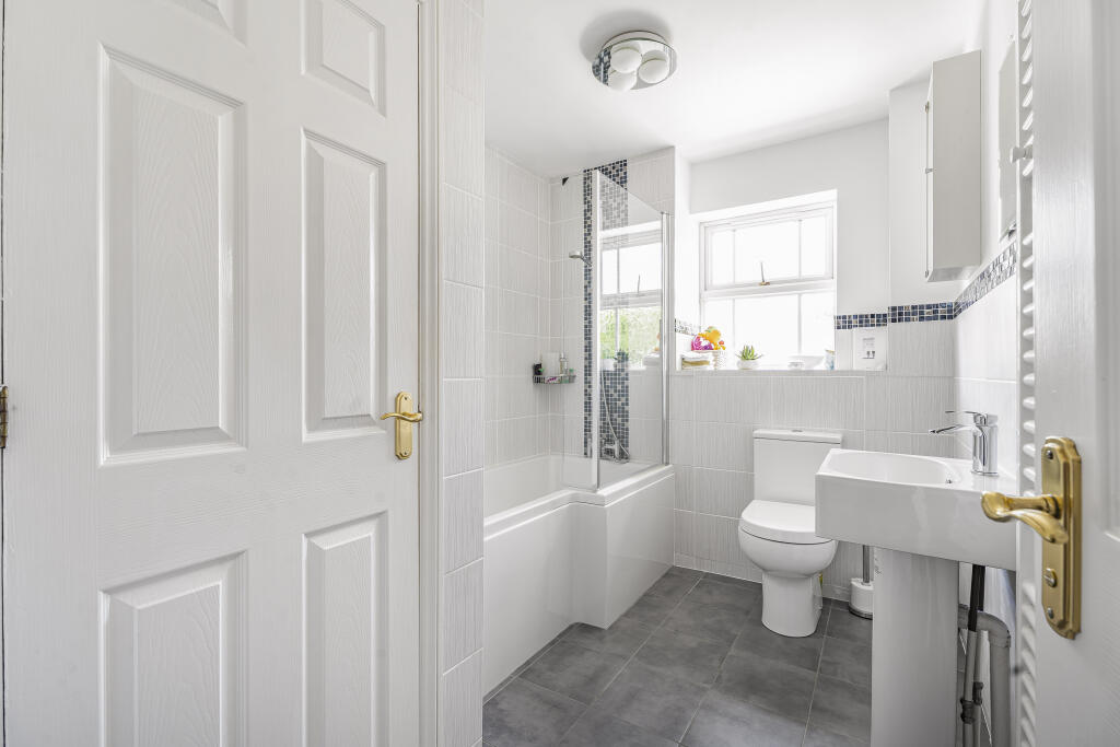 Additional image 20 of Bennett Close, Welwyn Garden City, AL7