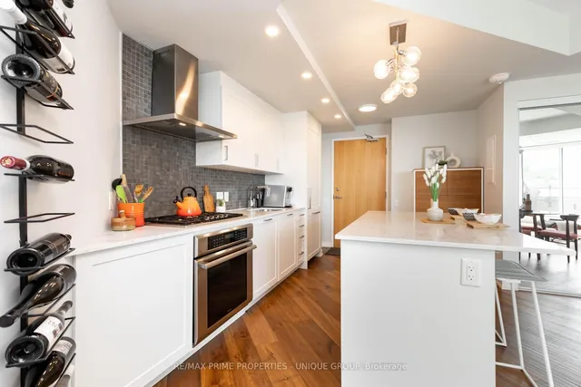 Additional image 21 of 38 Howard Park Ave Unit 618