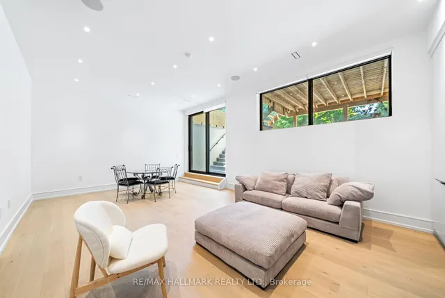 Additional image 35 of 22 Divadale Dr