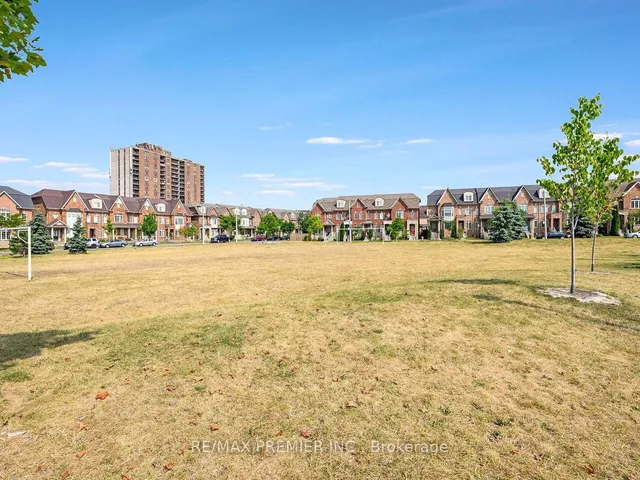 Additional image 47 of 38 Betty Nagle St