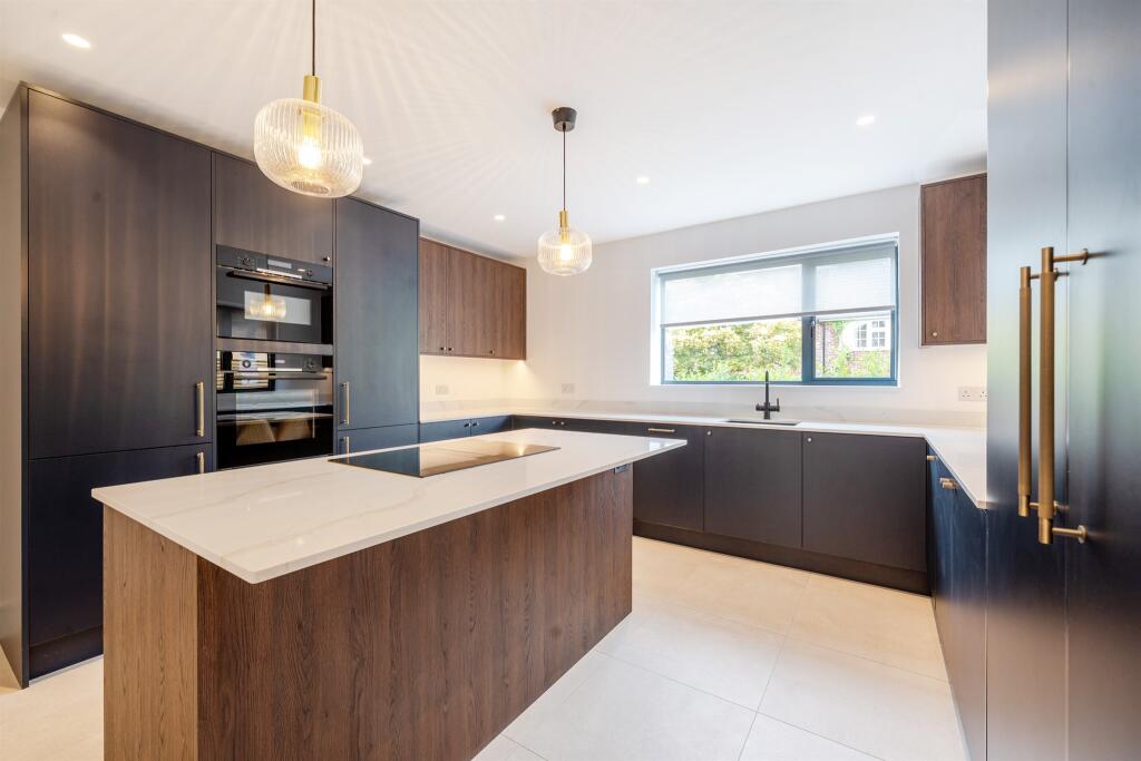 Additional image 2 of Mount Pleasant Lane, Bricket Wood, St. Albans