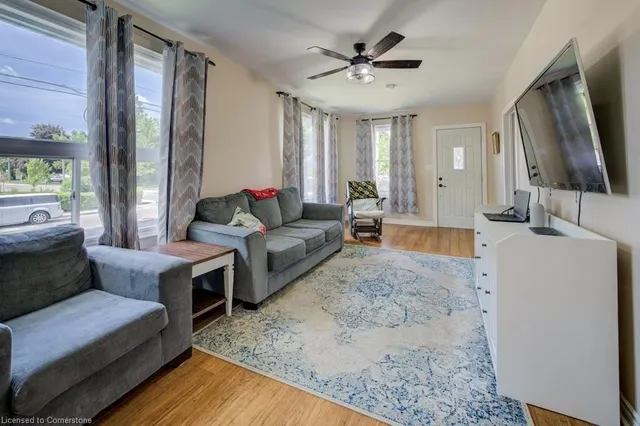 Additional image 12 of 151 Walter Ave